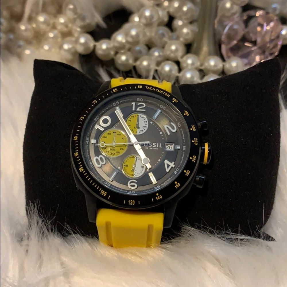 Fossil watch yellow chronograph analog rubber euc - Picture 2 of 8